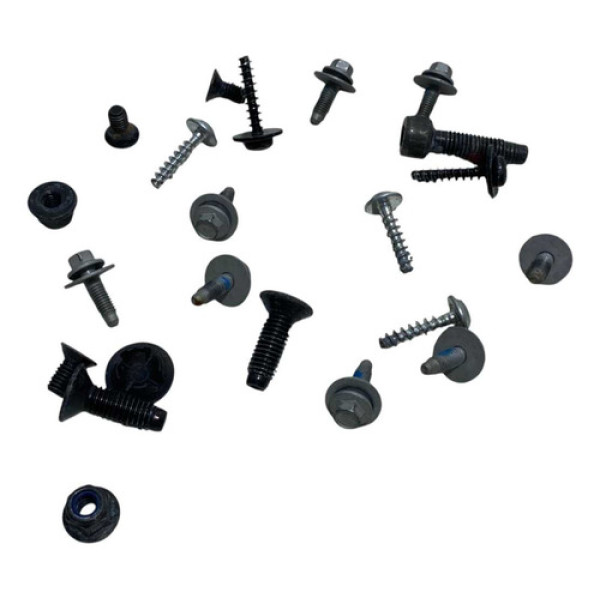 Parafusos Porta Tras Dir  Volvo Xc60 3.0 2010 2011 2012