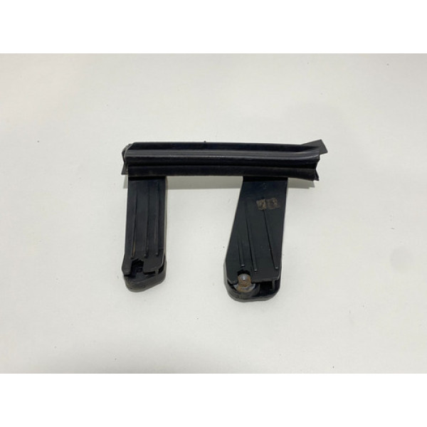 Guia Vidro Traseiro Esquerdo Citroen C4 Lounge 2013 14