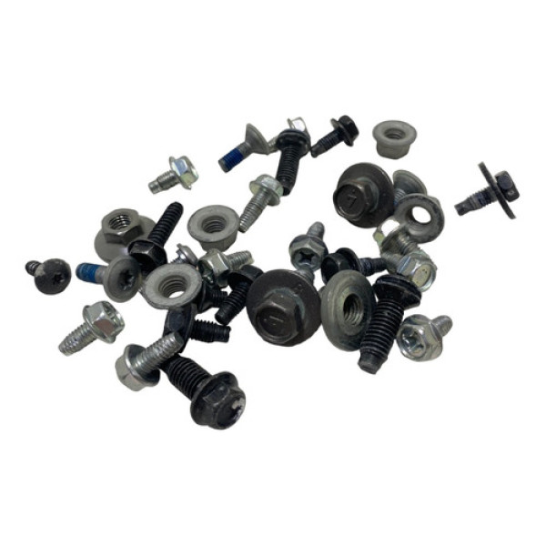 Kit Parafusos Porta Traseira Esquerda Nissan Versa 2018