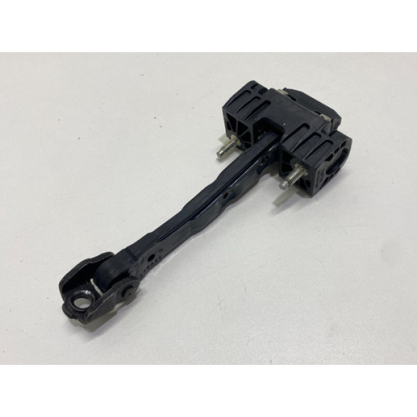 Limitador Porta Dianteira Esquerda Volvo Xc60 T5 2011