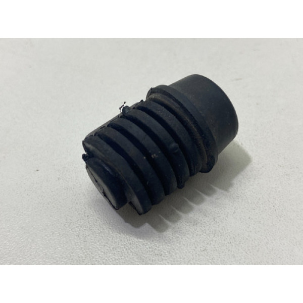 Batente Capo Dianteiro Gm Tracker 2021 