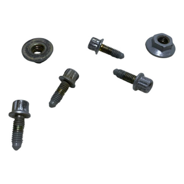 Parafusos Fixação Dobradiça Tamp Taseira Fox 2004 2005 2006