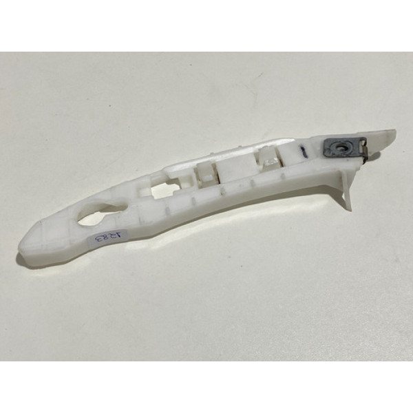 Guia Parachoque Traseiro Esquerdo Peugeot 208 2017