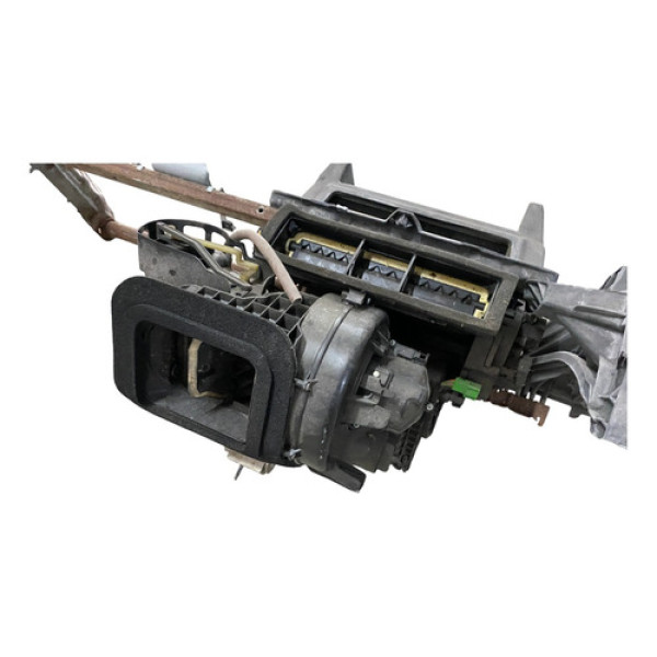 Caixa Evaporizadora Ferro Painel Volvo Xc60 2.0 T5 2011 