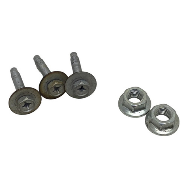 Parafusos Fixação Motor Limpador Nissan Versa 2018