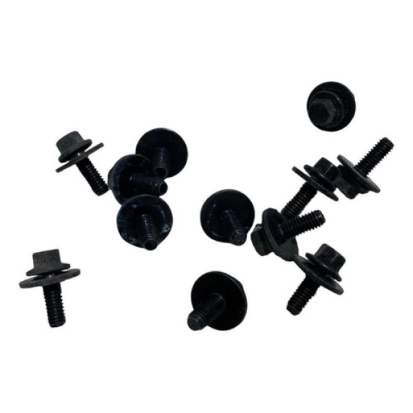 Parafusos Guia Parachoque Tras Volvo Xc60 2010 2011 2012