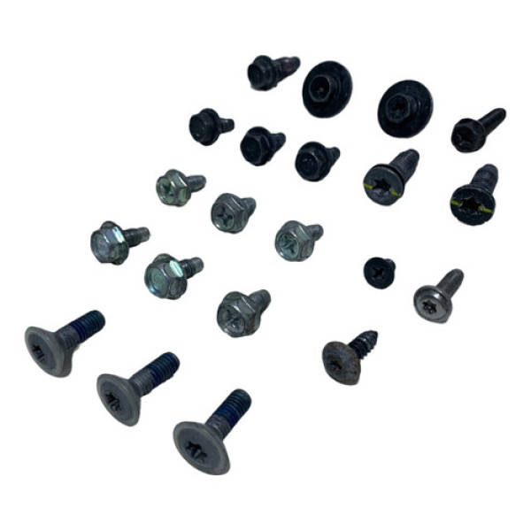 Parafusos Internos Porta Traseira Direita Nissan March 2012