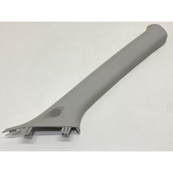 Acabamento Coluna Direita Gm Tracker 2021 2022 2023