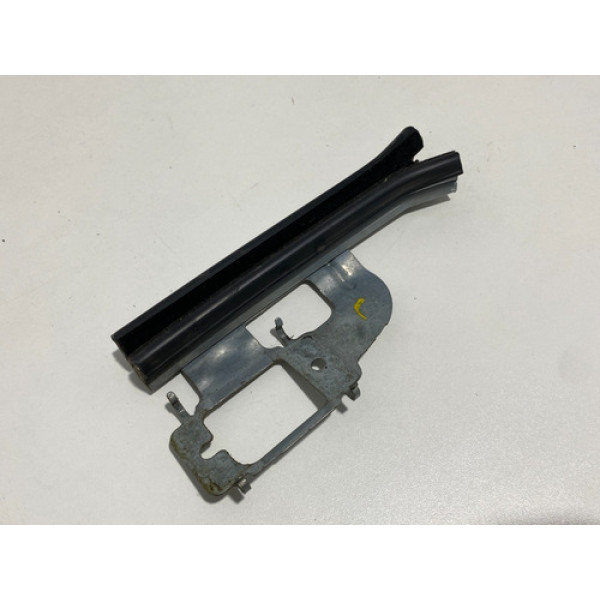 Canaleta Guia Vidro Porta Traseira Esquerda Peugeot 208 2017