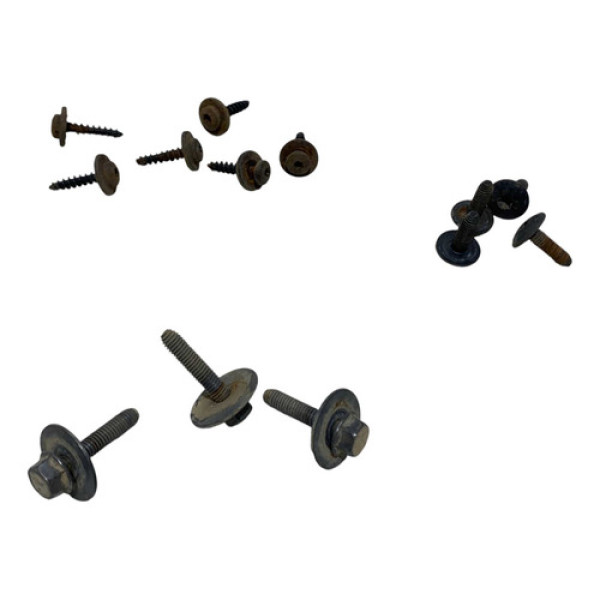  Parafusos Fixação Parachoque Traseiro Renault Sandero 2009