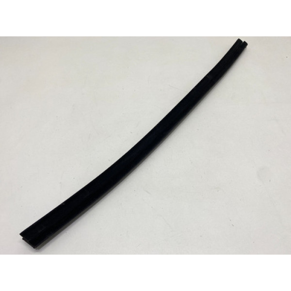 Pestana Interna Porta Dianteira Direita Gm Tracker 2021