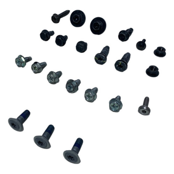 Parafusos Internos Porta Dianteira Direita Nissan March 2012