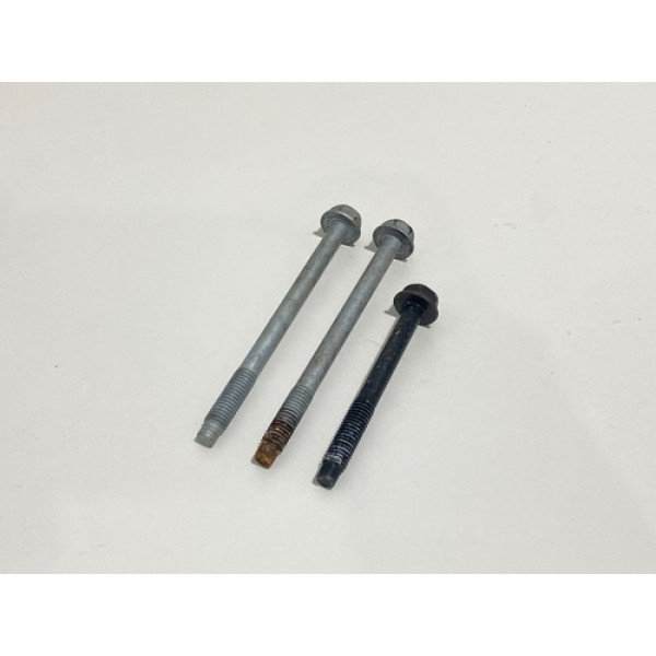 Parafuso Compressor Ar Nissan Versa March 1.6 2019