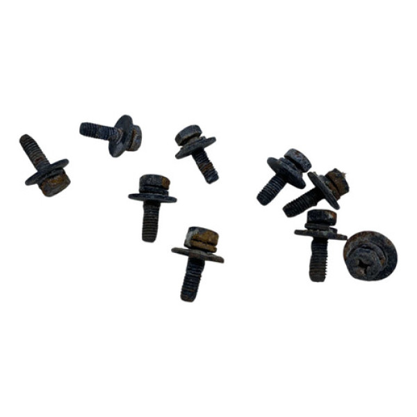 Parafusos Fixação Acabamento Porta Mala Ssangyong Kyron 2010