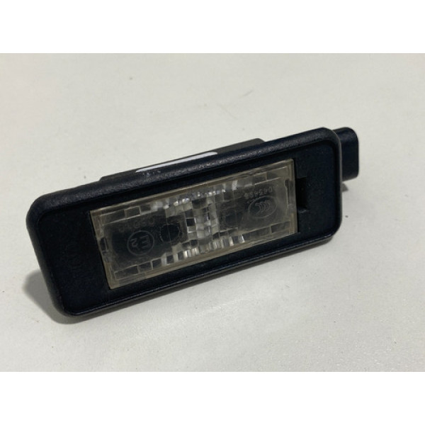 Luz Placa Peugeot 208 2017