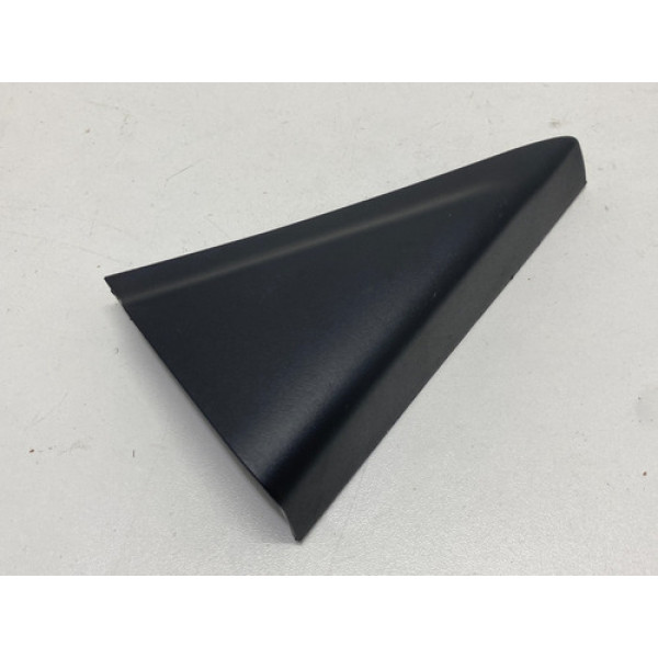 Acabamento Externo Porta Traseira Esquerda Gm Tracker 2021