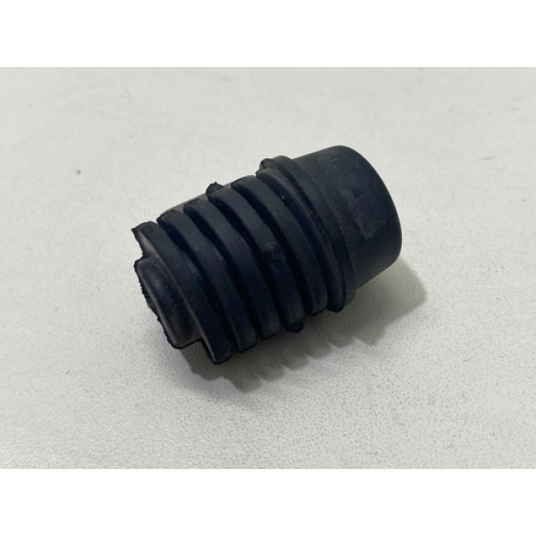 Batente Capo Dianteiro Gm Tracker 2021 