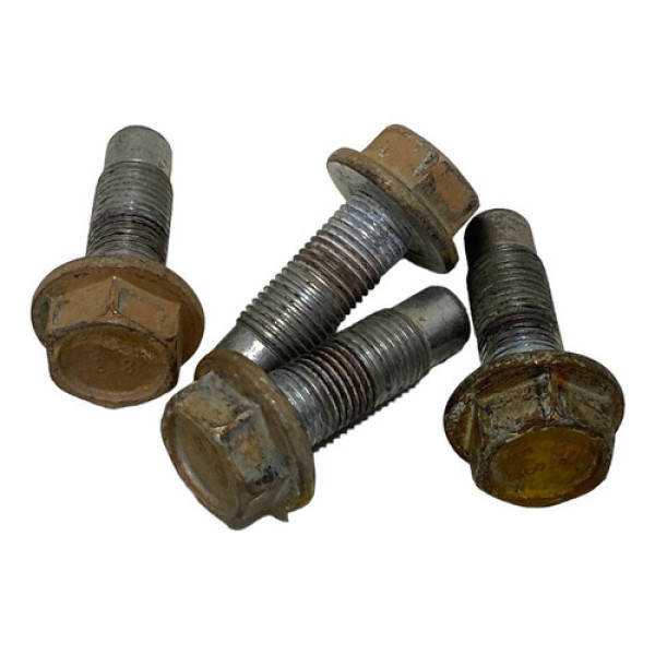 Parafusos Agregado Nissan Versa 1.6 Aut 2018