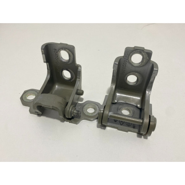 Dobradiça Porta Dianteira Direita Renault Captur 2019 