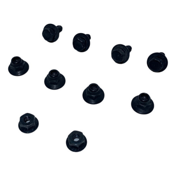 Parafusos Lanterna Traseira Toyota Yaris Hatch 2019 2020