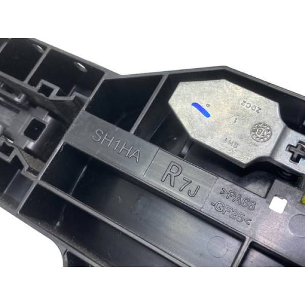 Maçaneta Externa Porta Dianteira Direita Nissan Versa 2018