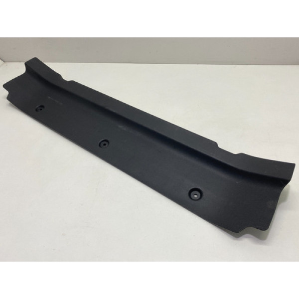 Acabamento Soleira Porta Malas Gm Tracker 2021 2022 2023