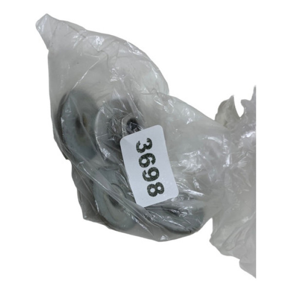 Porcas Fixação Capo Dianteiro New Fiesta Sedan Mex 2011