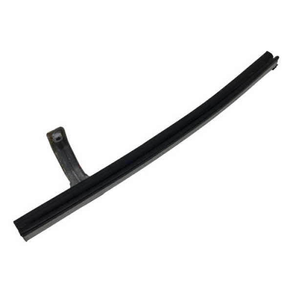 Guia Canaleta Vidro Traseiro Direito Nissan Versa 2018 2019