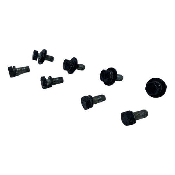 Parafusos Dobradiça Porta Tras Direita Chery Qq 2011 2012