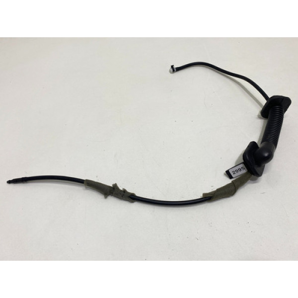 Borracha Cano Esguicho Agua Tampa Traseira Peugeot 208 2022