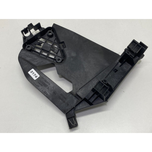 Suporte Fechadura Porta Tras Esquerda Volvo Xc60 T5 2011 