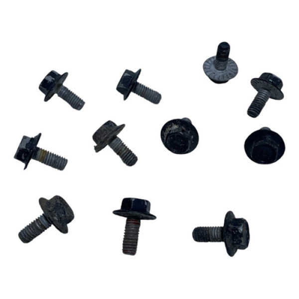 Parafuso Fixação Paralamas Ssangyong Kyron 2.0 2010