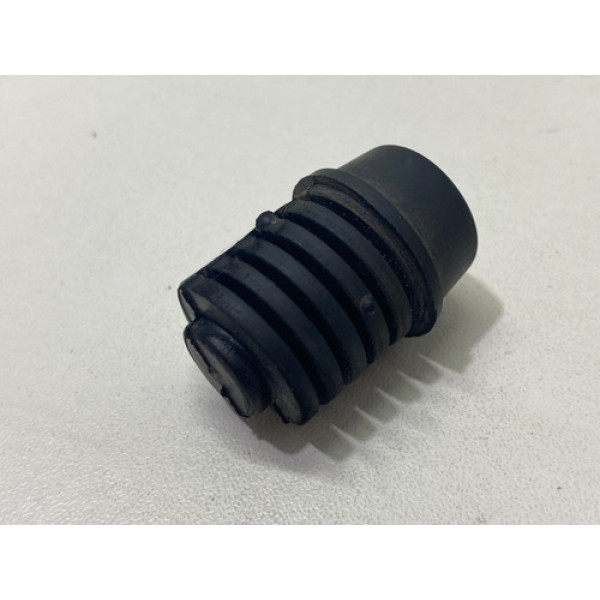 Batente  Chevrolet Tracker 2021 