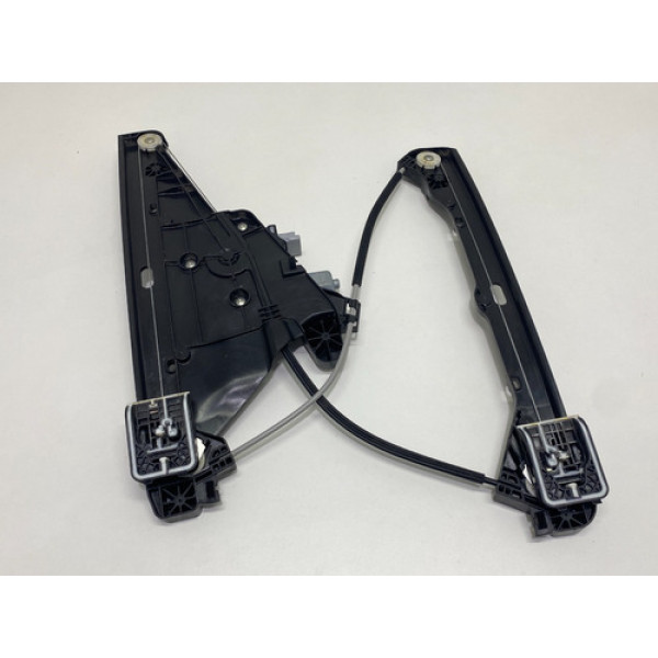 Maquina Vidro Dianteira Direita Peugeot 208 2021 2022 2023